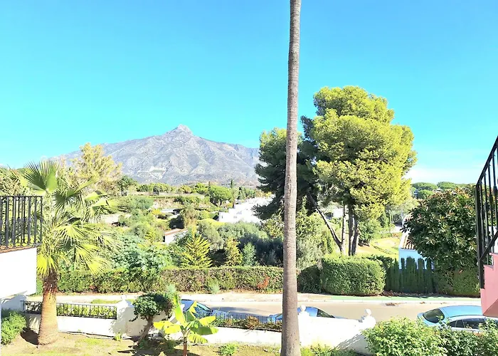 Aloha Pueblo Valle Del Golf, Puerto Banus Holiday home